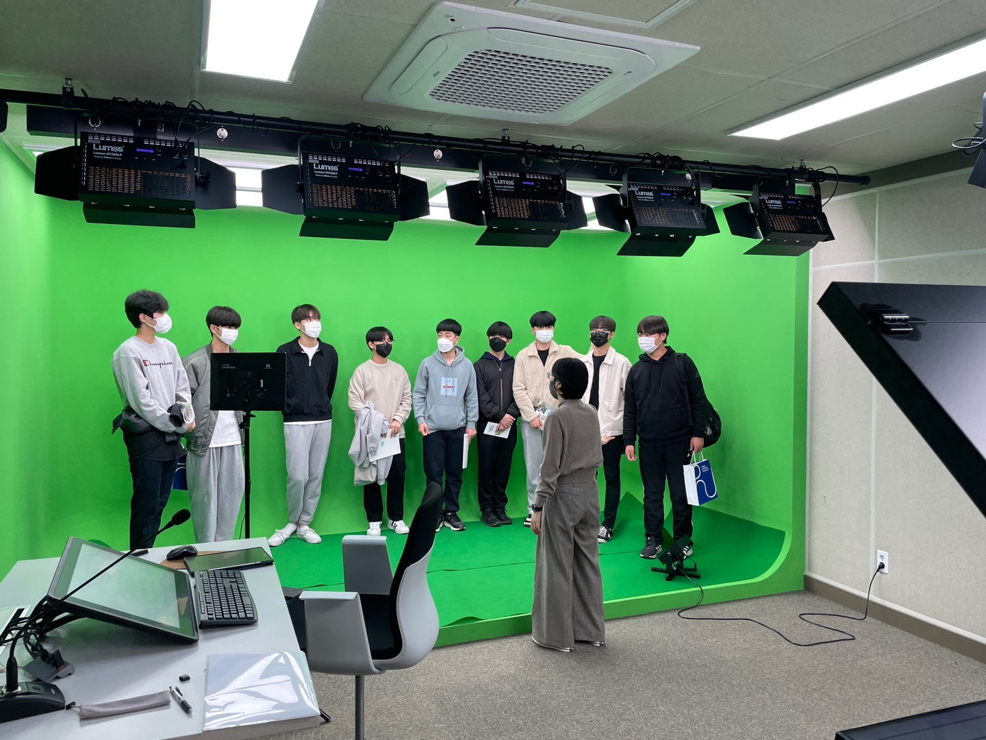 중고등학생들의 진로체험 활동 지원(부산고등학교) 부산고진로4.png